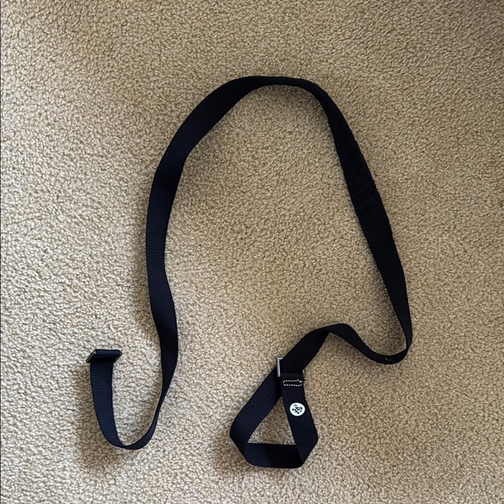 Manduka Black Yoga Strap